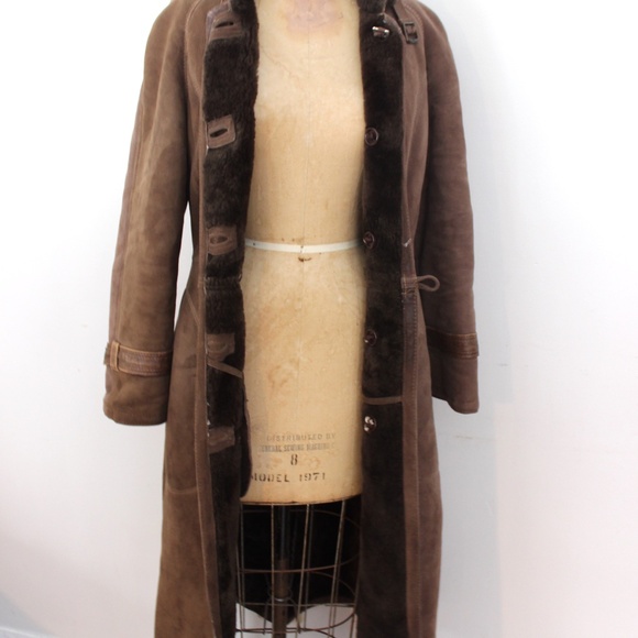 1970s shearling sheepskin tan brown fur coat maxi length manteau mouton - Picture 10 of 16